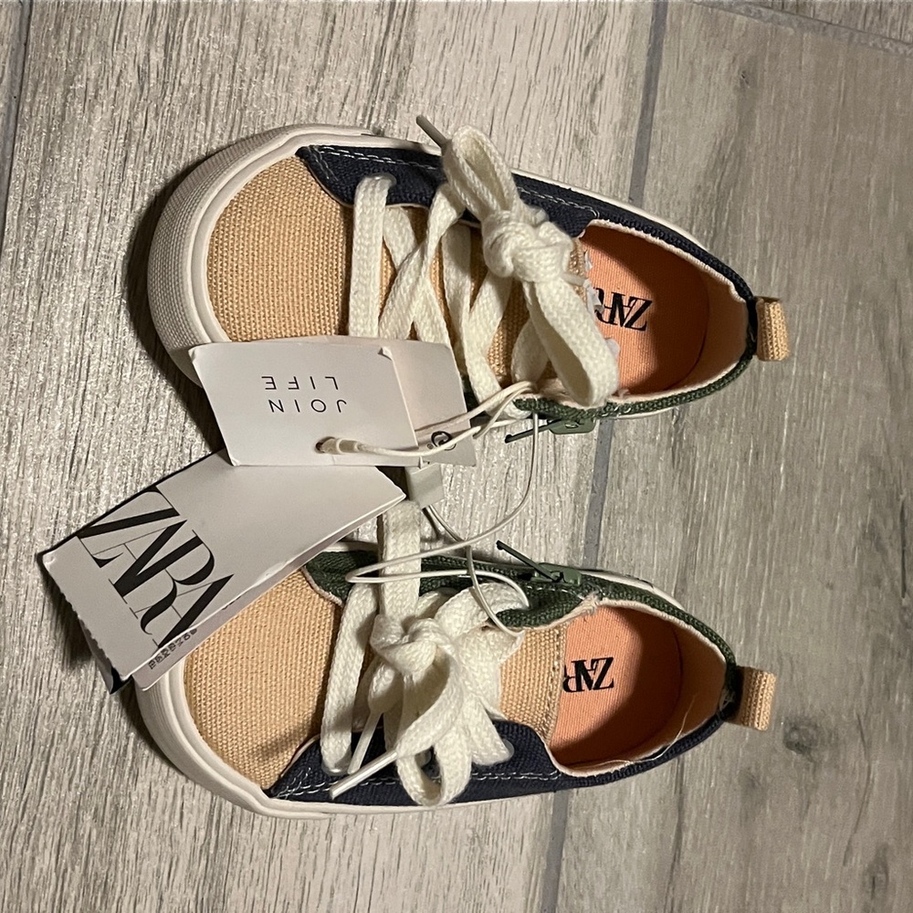 Zara Cream and Black Sneakers Casual Style
